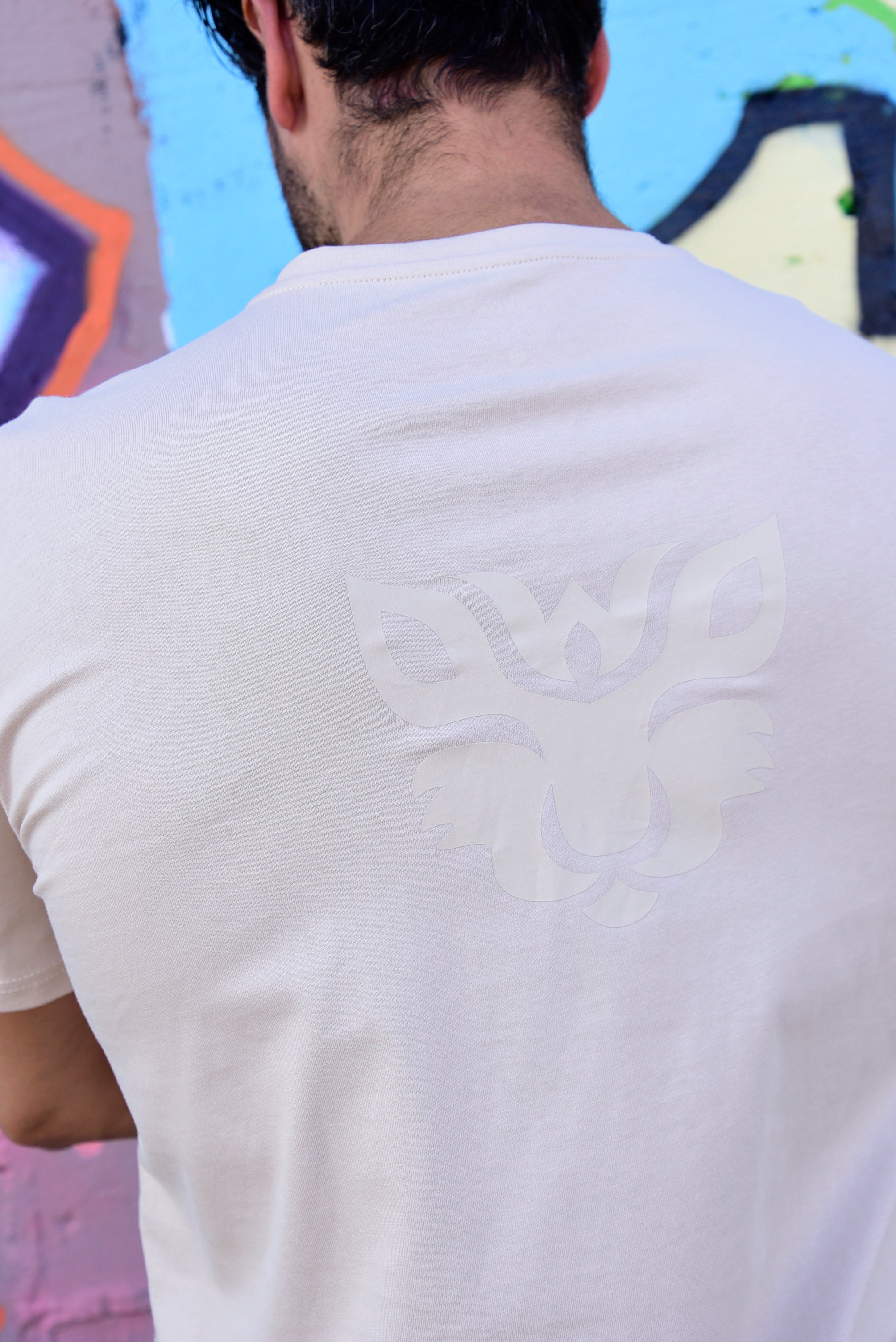 Round V-Neck T-Shirt - Cream