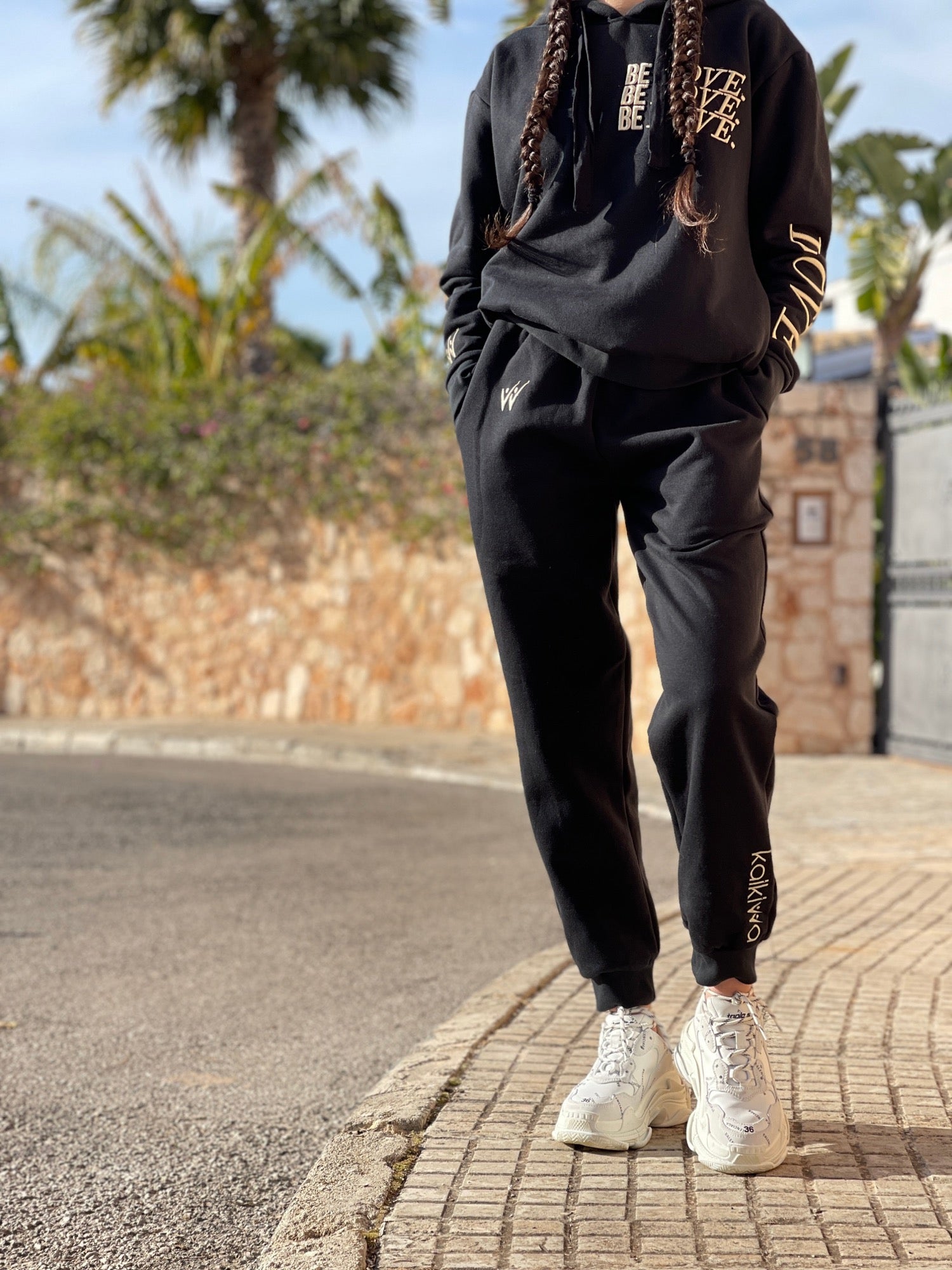 Inspiration Gold - Jogger Suit